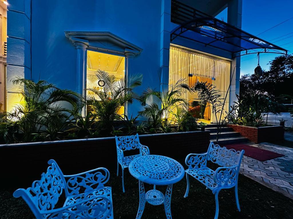 Hotel Northway Vavuniya Экстерьер фото