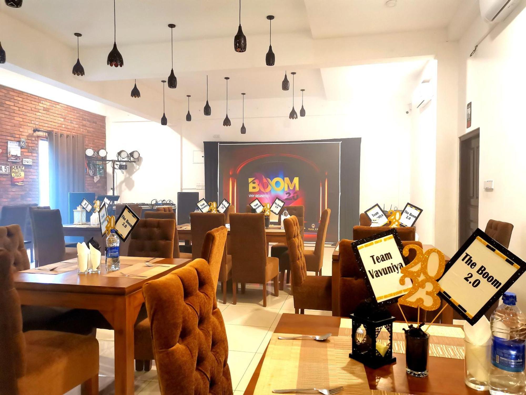 Hotel Northway Vavuniya Экстерьер фото